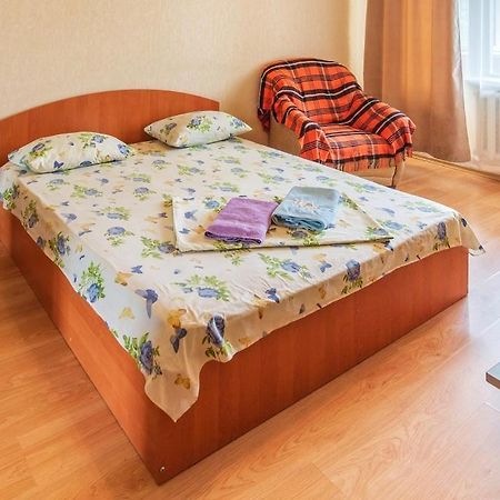 Квартира По Адресу Приозерная 8 Б Оболонь Kiev Extérieur photo